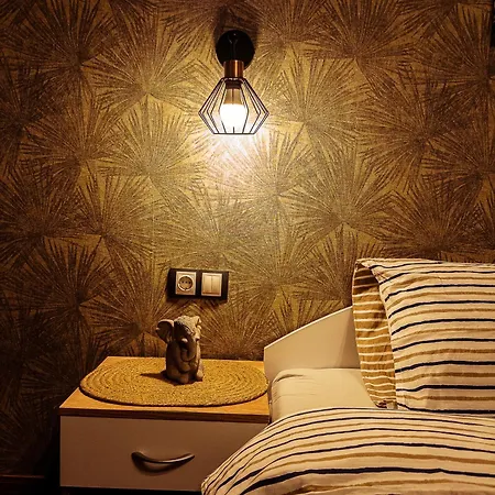 Apartament Eddys Home2host *