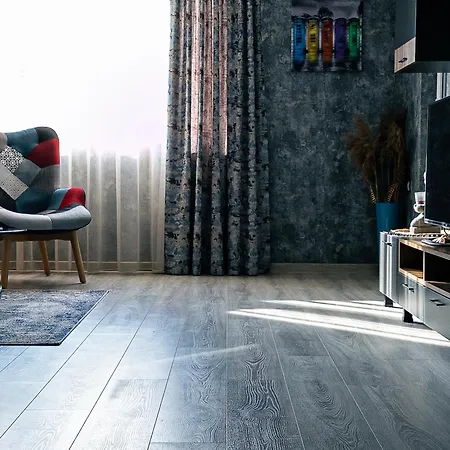 Apartament Eddys Home2host *